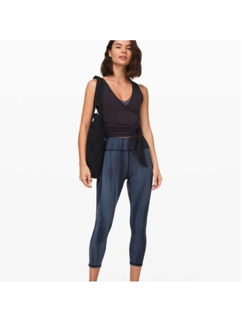 Lululemon In Movement Crop 23